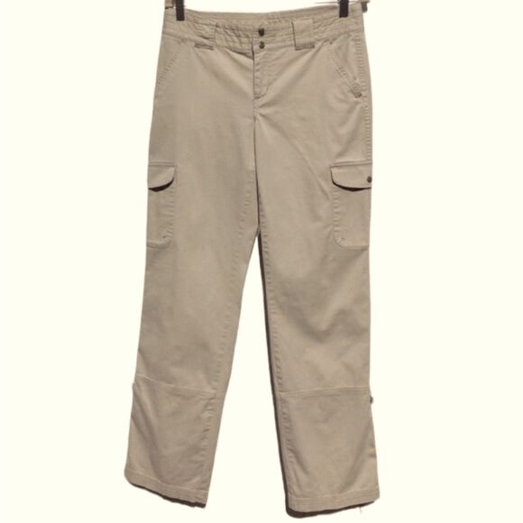 COLUMBIA XCO Women's Cargo Hiking Pants
Beige Size 8. - Picture 1 of 9